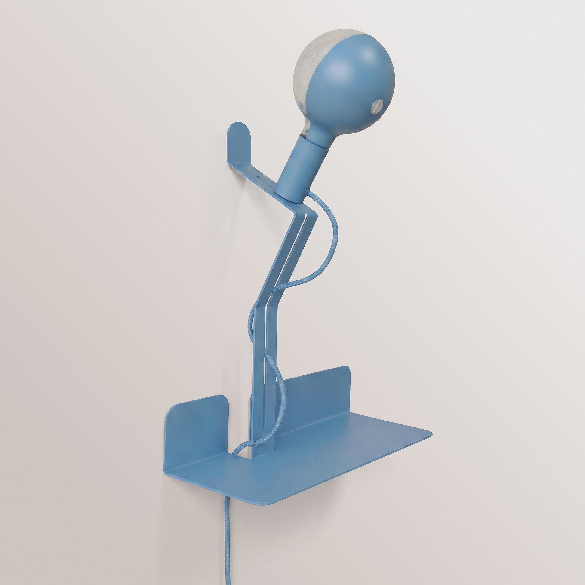 Lampada da parete con mensola e lampadina LED G125 verniciata - Murio Talia - Blu