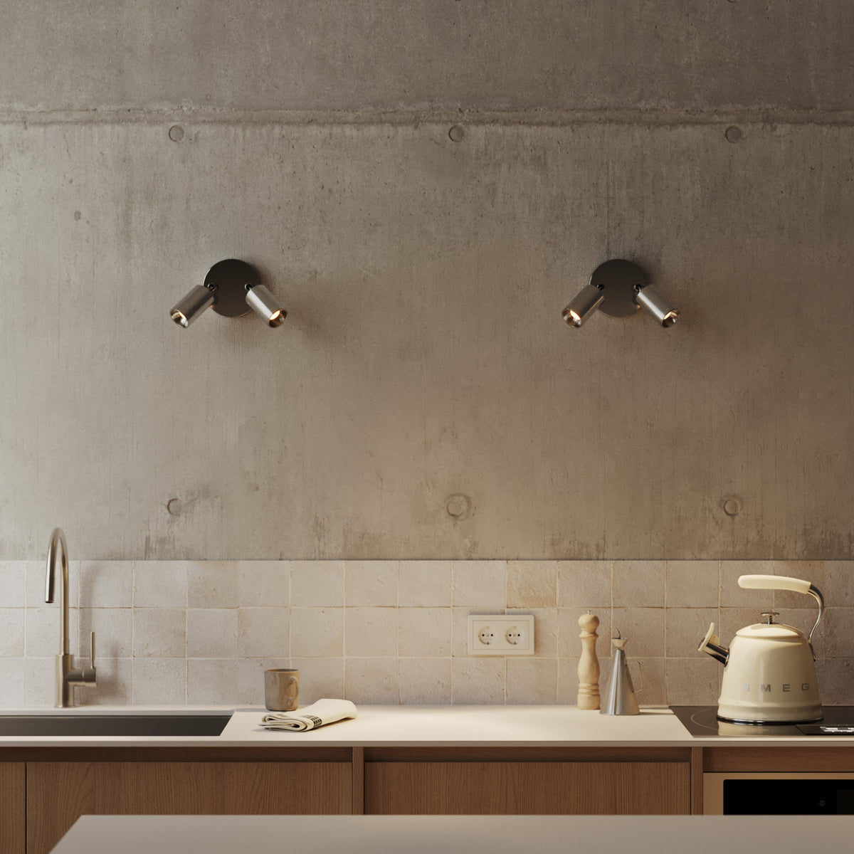 Lampada da parete o soffitto con 2 faretti GU10 Bispot orientabili - Cromo satinato