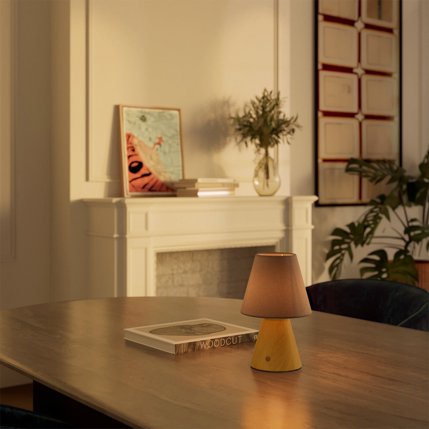 Lampada portatile ricaricabile Cabless11 con lampadina a goccia e paralume - Zafferano